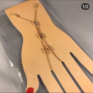 Gorgeous 14K gold ring chain.